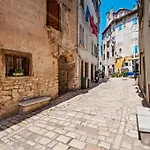 Apartment Sani